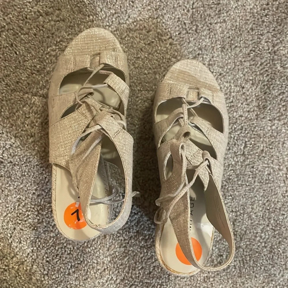 Rampage linen and silver wedge espadrilles raffia sides size 7